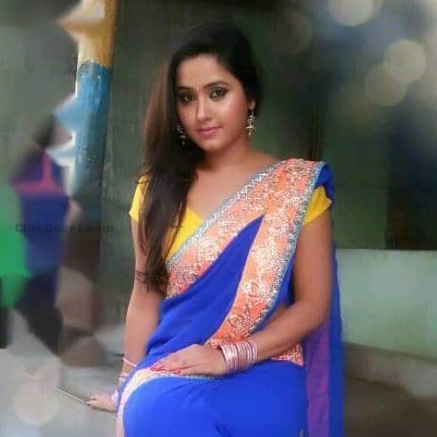 Kajal Raghwani Oldest Photo