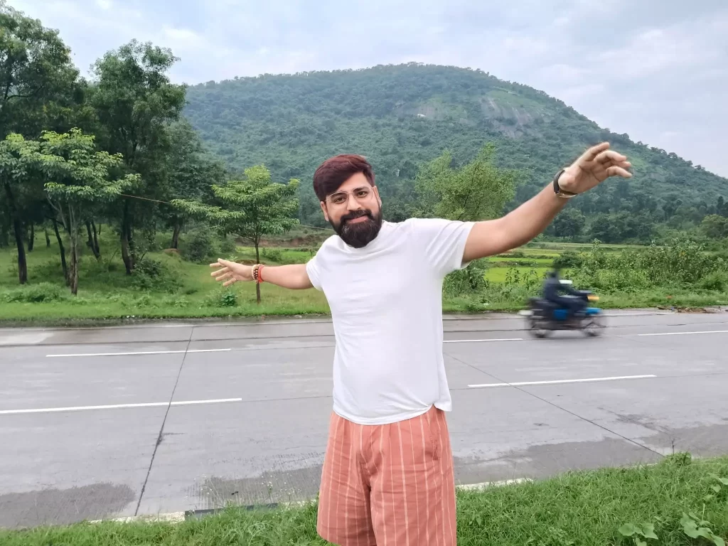 Rakesh Mishra Biography