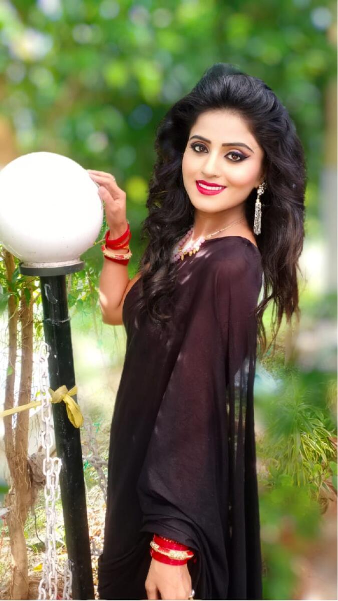 Anshika Singh Latest Images