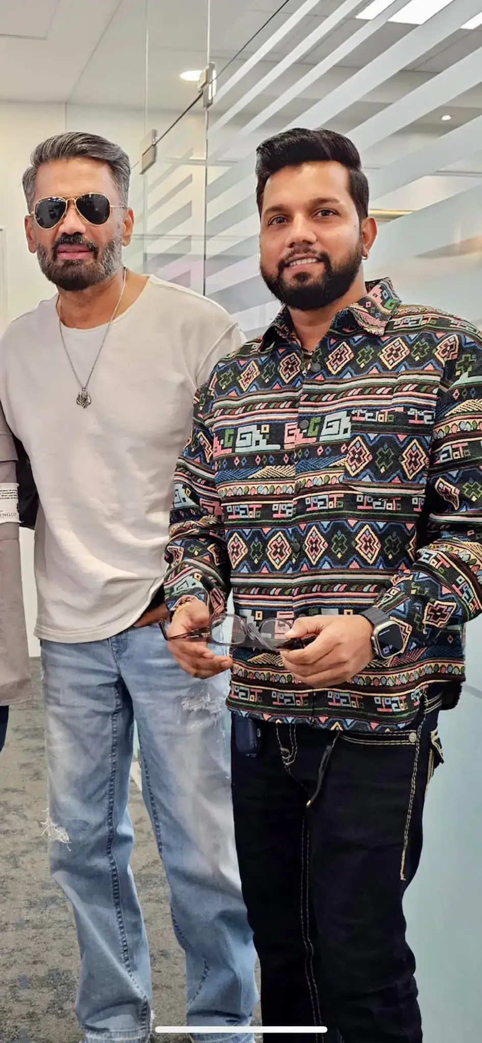 neelkamal singh with sunil shetty