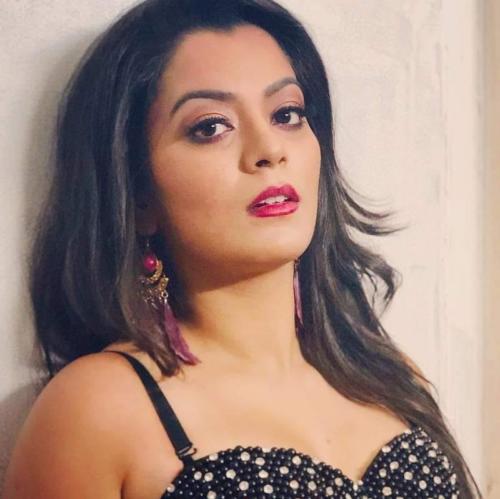 Bhojpuri Actress Nidhi Jha Photo