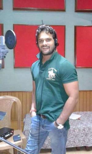 Khesari Lal Yadav Bhojpuri Actress HD Wallpaper