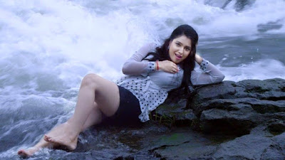 Amrapali Dubey Bhojpuri Actress HD Wallpapers (30)