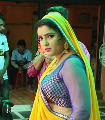 Amrapali Dubey Bhojpuri Actress HD Wallpapers (32)