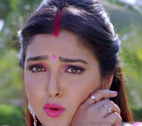 Amrapali Dubey Bhojpuri Actress HD Wallpapers (49)