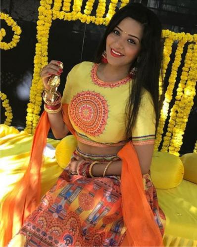Monalisa (Antara Biswas) Bhojpuri Actress HD Wallpapers (154)
