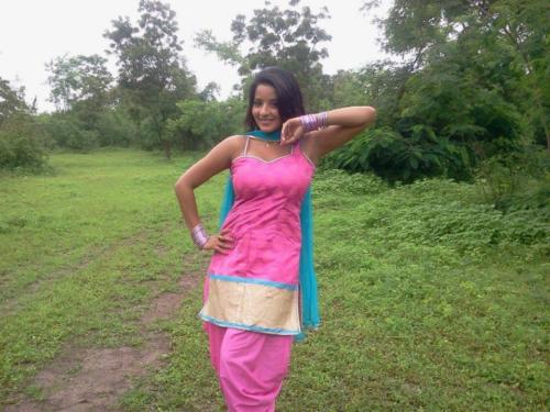 Monalisa (Antara Biswas) Bhojpuri Actress HD Wallpapers (98)