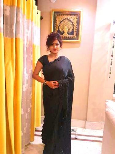 Prity Biswas Bhojpuri Actress HD Wallpapers (11)